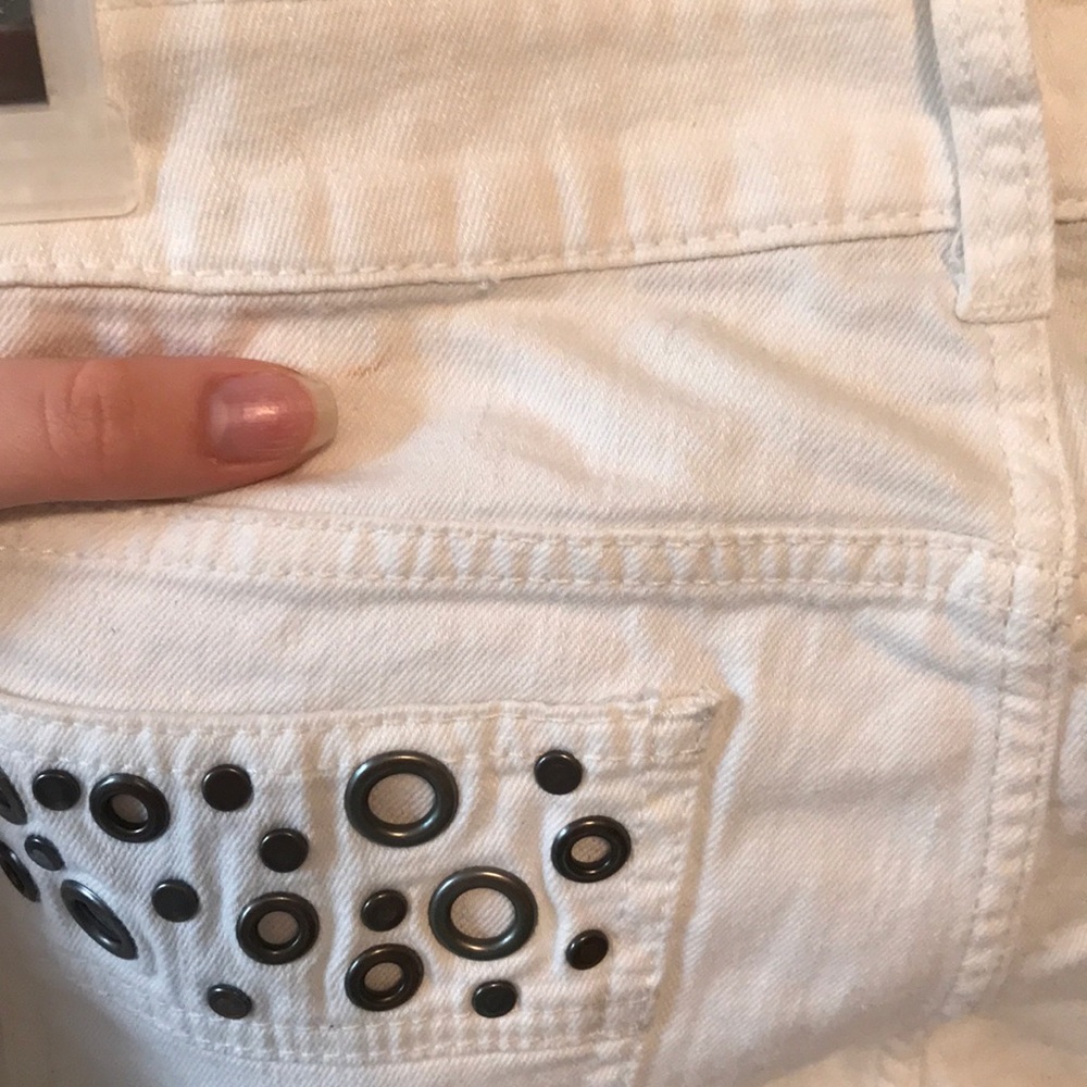 White pants - Picture 5 of 5